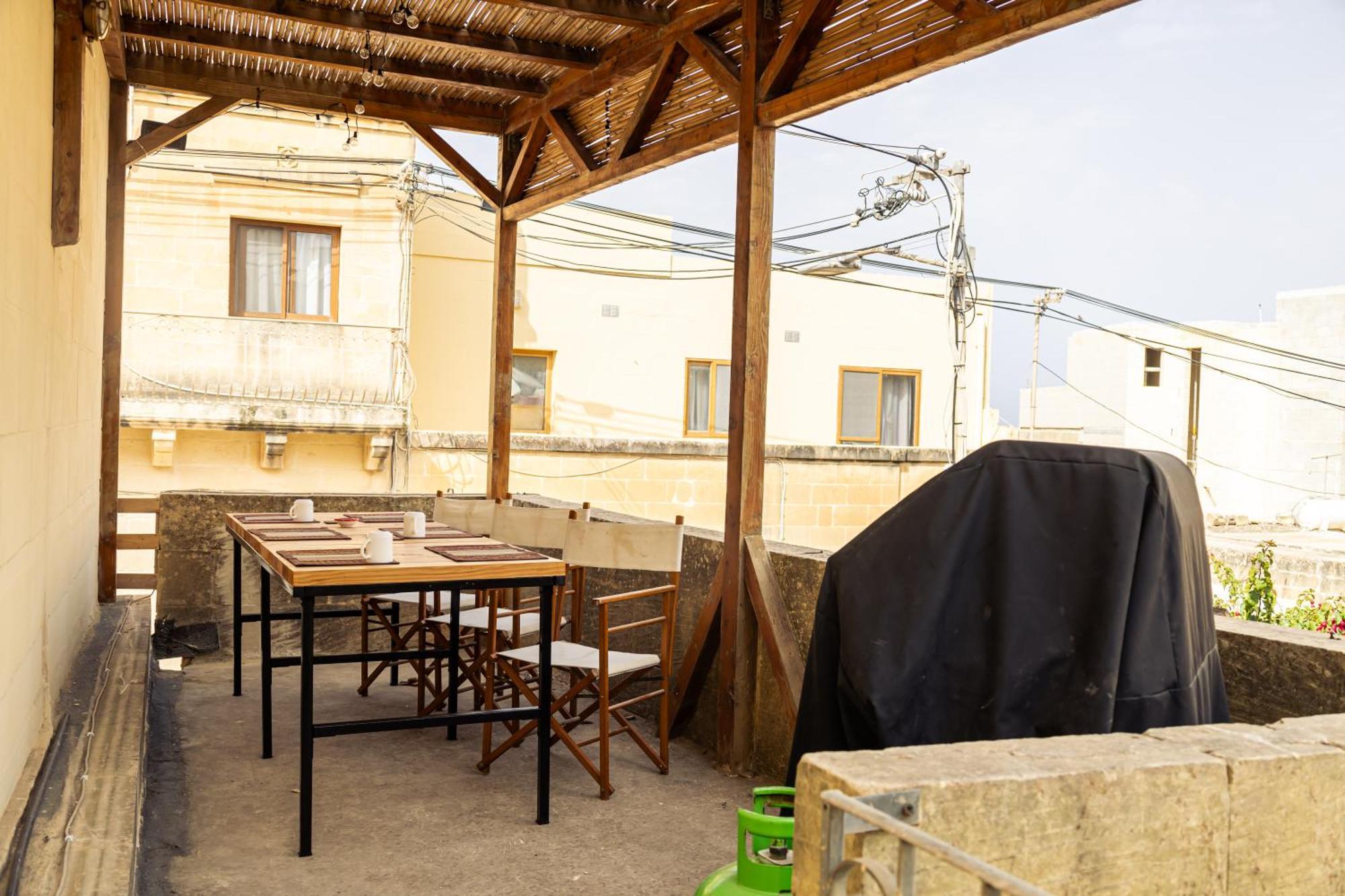 Tranquil 2-Bedroom Escape Nadur Eksteriør bilde